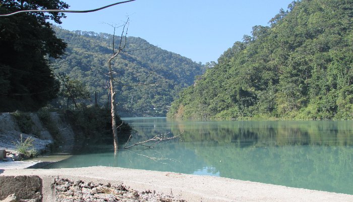 Discover the Beauty of Ravangla Lake Sikkim