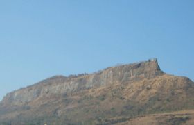 Exploring the History of Ahivant Fort